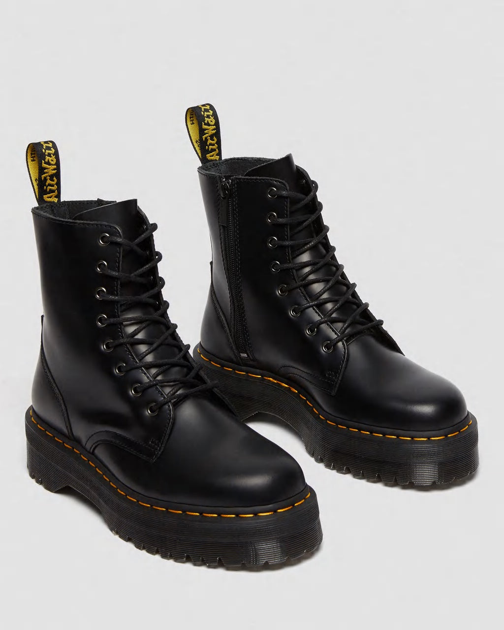 Dr. Martens - Jadon Black