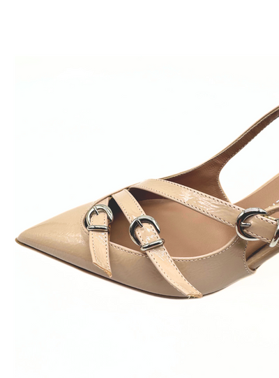 DIVINE FOLLIE - SANDALO in vernice nude con fibbie