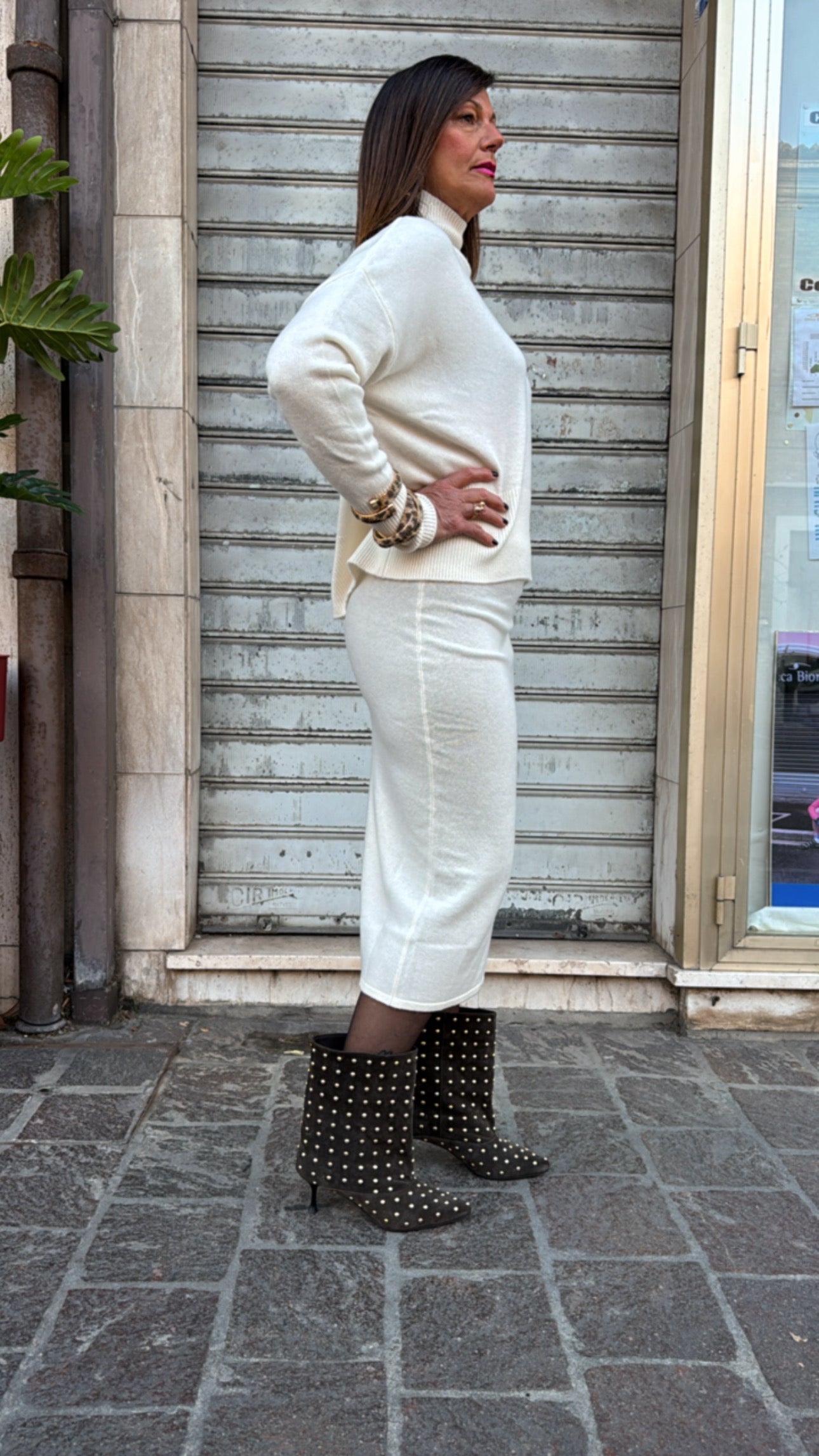 TENSIONE IN COMPLETO PANNA