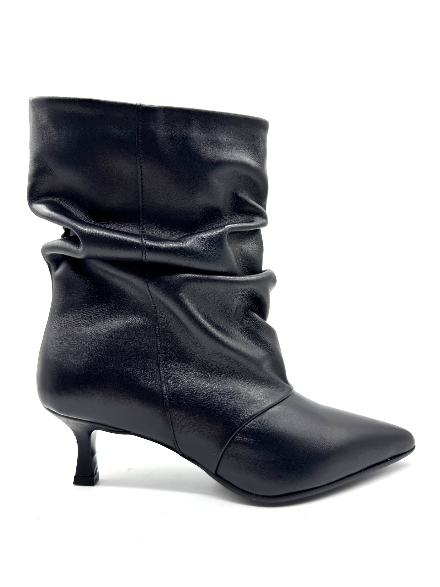 DIVINE FOLLIE STIVALE BASSO PELLE NERO