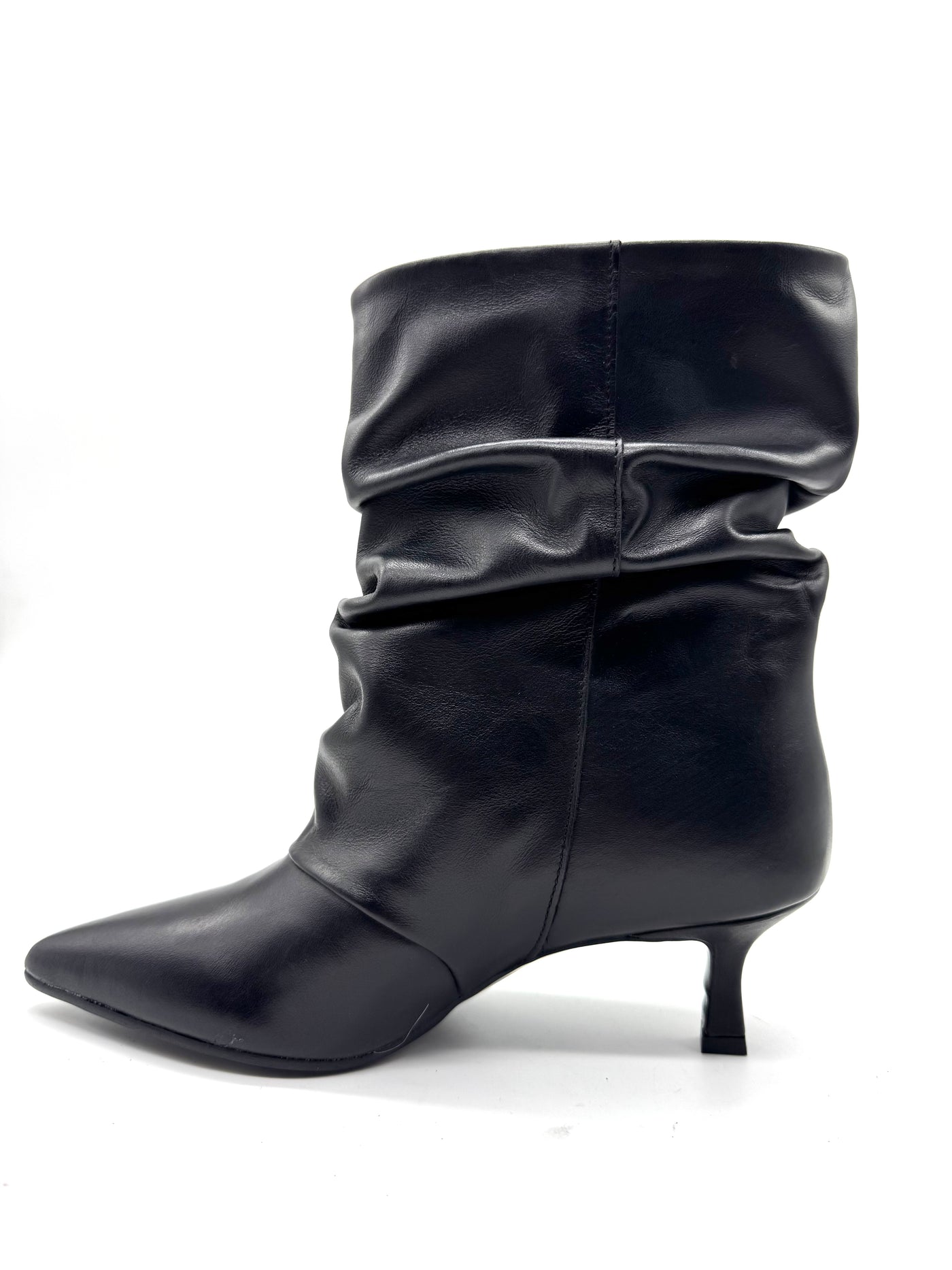 DIVINE FOLLIE STIVALE BASSO PELLE NERO