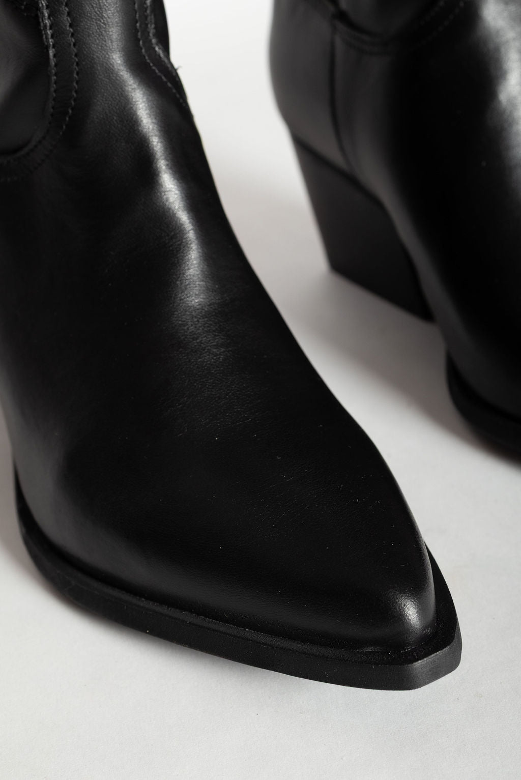 DIVINE FOLLIE TEXANI PELLE NERO
