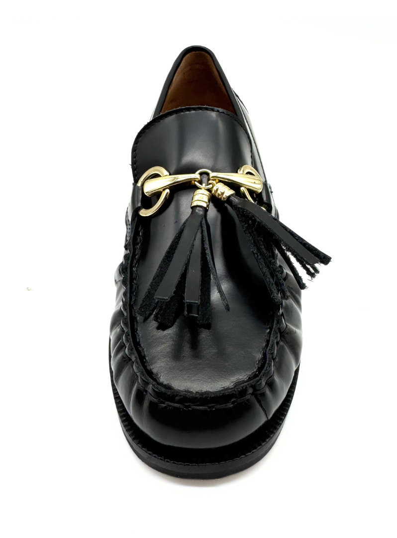 DIVINE FOLLIE - Mocassino con nappine e gancio gold