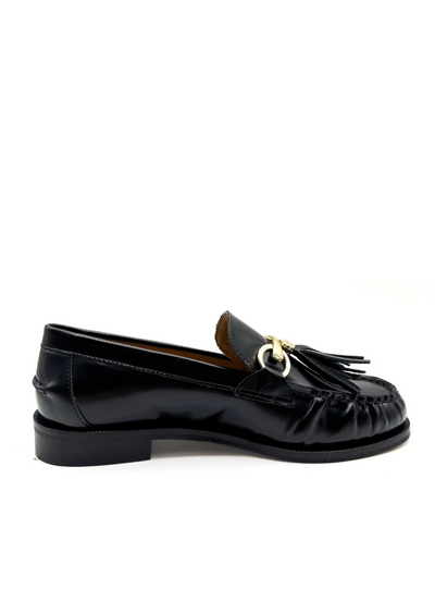 DIVINE FOLLIE - Mocassino con nappine e gancio gold