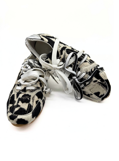 DIVINE FOLLIE - SNEAKERS SUEDE COLOR MUCCA Black