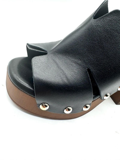 DIVINE FOLLIE ZOCCOLO NERO BORCHIATO