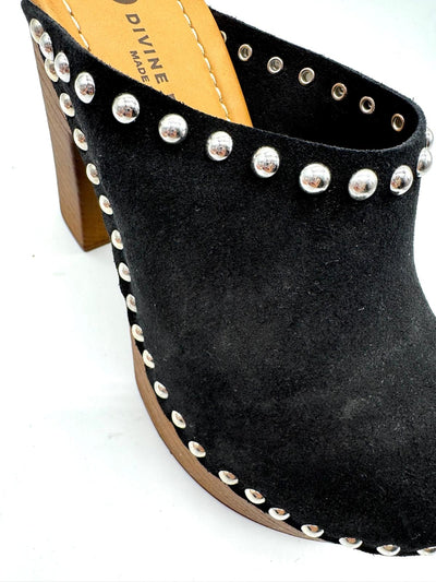 DIVINE FOLLIE ZOCCOLI CAMOSCIO NERO
