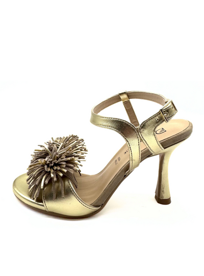Divine Follie - Sandalo con pon pon oro e taupe