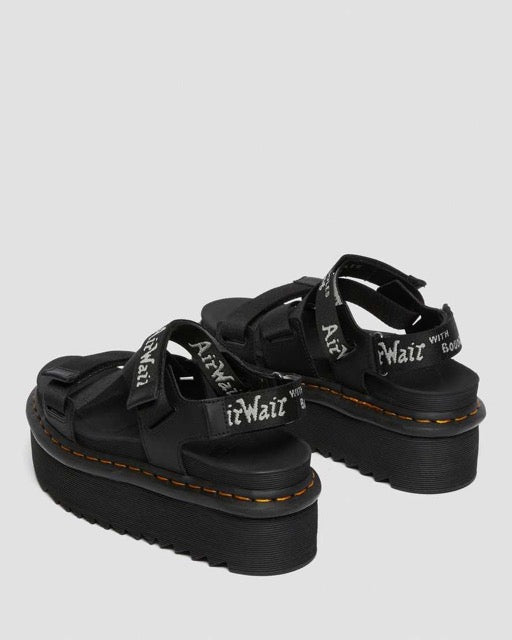 DR MARTENS - SANDALI CON CINTURINO KIMBER LOGO WEBBING